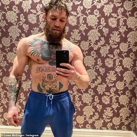 conor mcgregor s fans worried he has beefed up too much ahead of ufc
