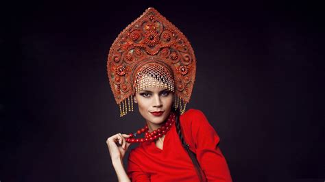 8 Fascinating Facts About Kokoshnik – The Quintessential Russian