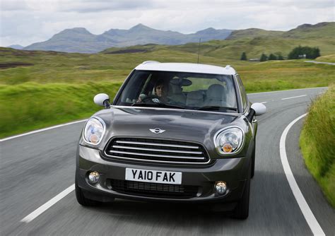 mini countryman cooper sd  car write upscar write ups