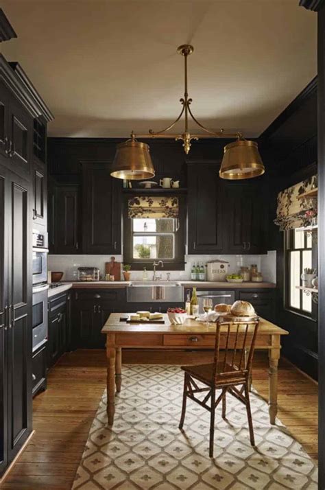 dramatic black kitchens    bold statement