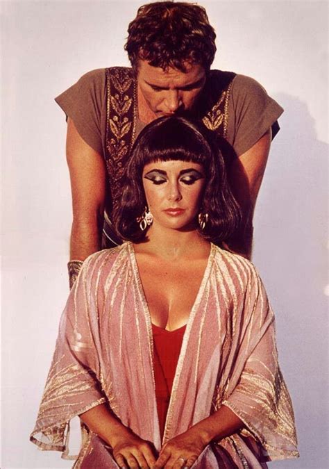 Elizabeth Taylor And Richard Burton Cleopatra 1963 With