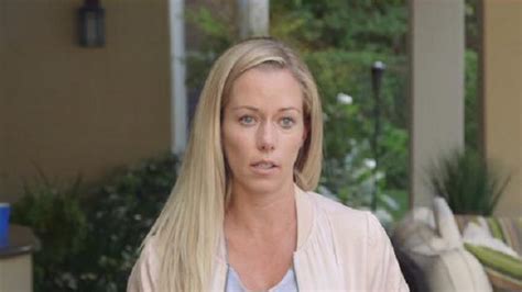 kendra on top with kendra wilkinson baskett returns for 6th s cbs