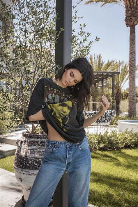 Wallpaper Kendall Jenner Model Brunette Women Outdoors T Shirt