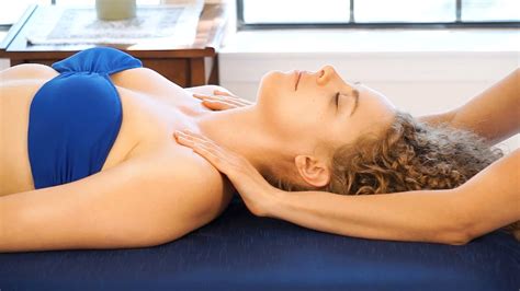 relaxing head neck and scalp massage best techniques soft spoken asmr