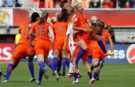 veronica nets netherlands women s national team deal sportspro