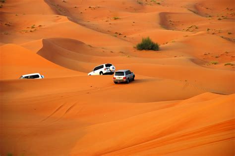 dubai desert safari dune bashing dubai