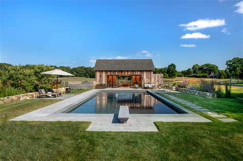 magnificent farmhouse swimming pool designs   fall  love