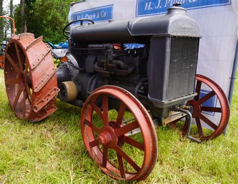 fordson  tractor early restoration runs  drives