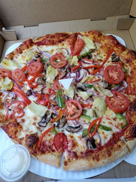 veggie extreme pizza large  pizza coop ale house detroit style pizzas