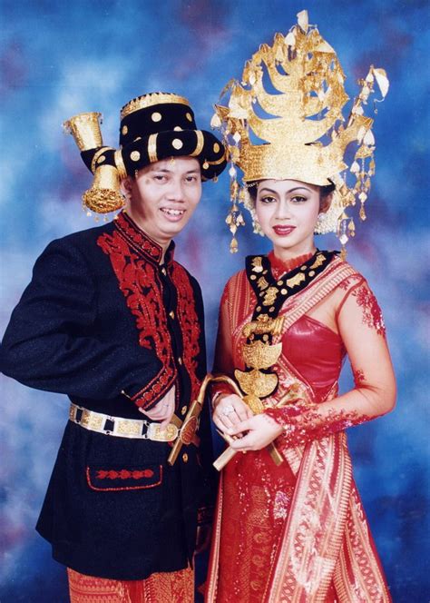 batak mandailing north sumatera traditional fashion traditional wedding traditional dresses