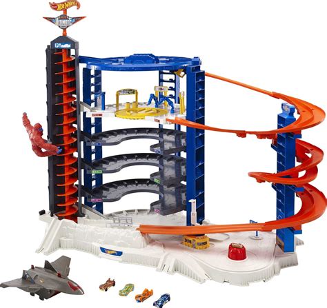 hot wheels track set    scale toy cars super ultimate garage   feet tall