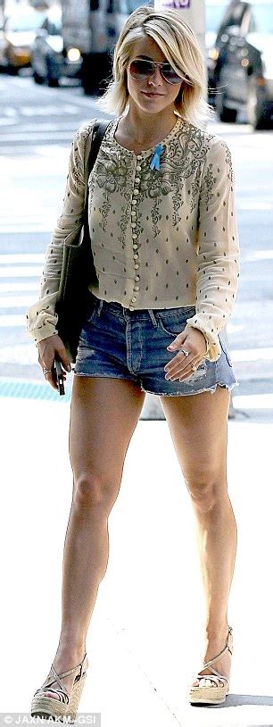 julianne hough shows off her toned legs in thigh skimming daisy dukes