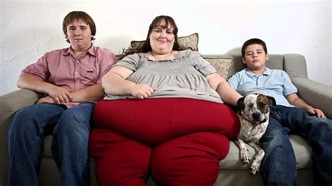 supersized mum wants to be the world s fattest woman the courier mail