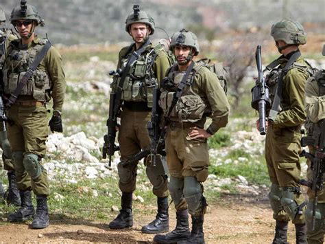israeli army put  alert  deadlock  border talks  lebanon