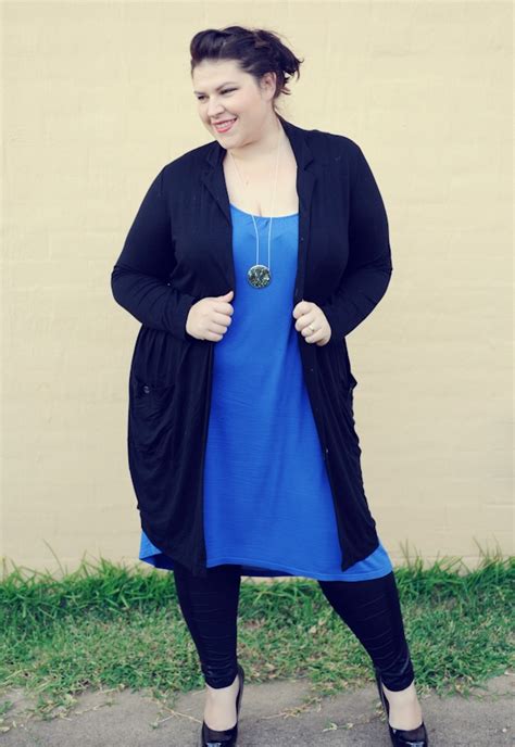 danimezza  size fashion blogger outfit curvy blue casual flawssy