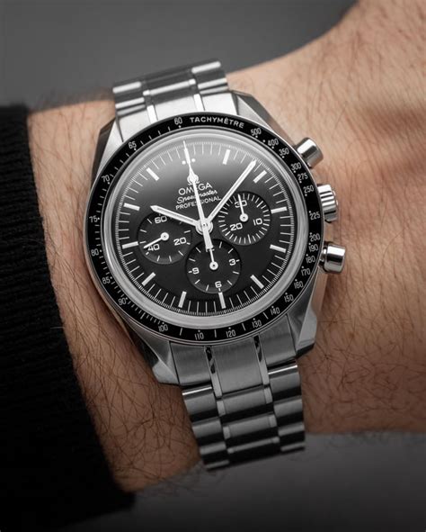 omega speedmaster moonwatch review  thoughts rwatches