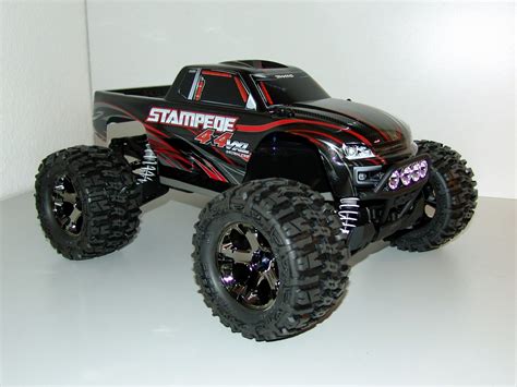 traxxas stampede  vxl rc helicar