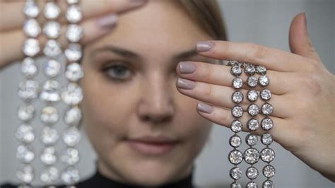 marie antoinette jewels auctioned for 11m kalgoorlie miner