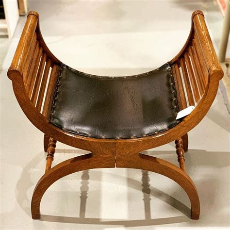classics   throne chair    good idea   home