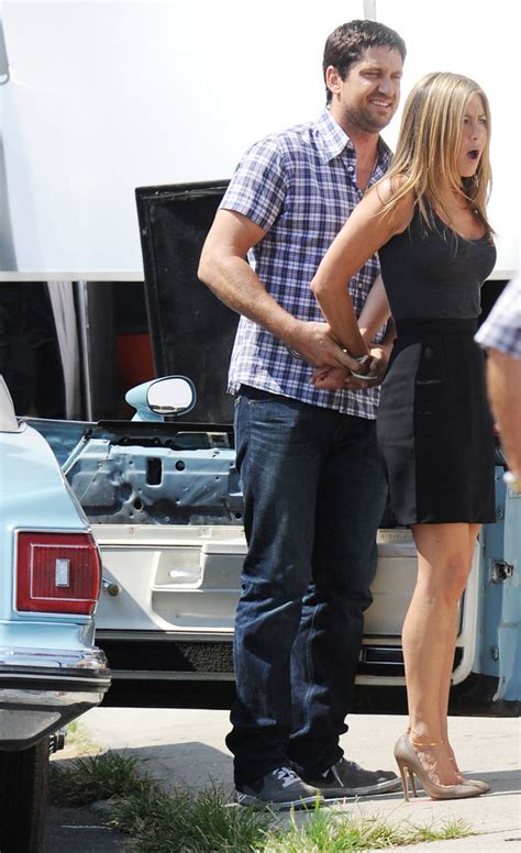 Jennifer Aniston Handcuffed On Movie Set Celebrity Fan