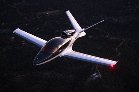 cirrus  million vision jet  lands   pilot needed wired
