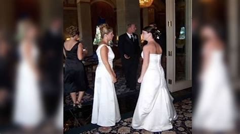 ohio mother in law shows up to wedding with bridal gown on abc13 houston