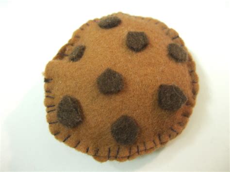 felt cookie  cookie plushie sewing  cut   creation