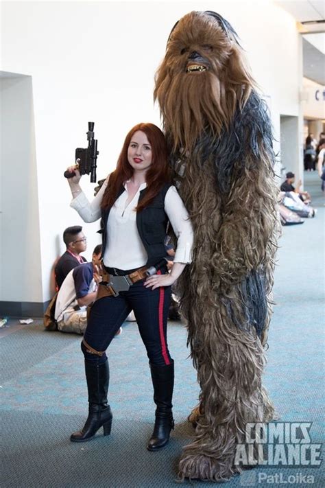Rule 63 Han Solo And Chewbacca Cosplay Pinterest San