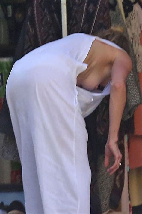 amber heard nip slip 50 photos thefappening