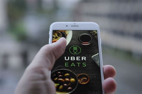 uber eats tests  dine  option allowing customers  pre order food eater