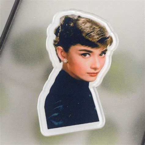 Celebrity Audrey Hepburn Brooches Hepburn Brooch Badge Enamel Pin For