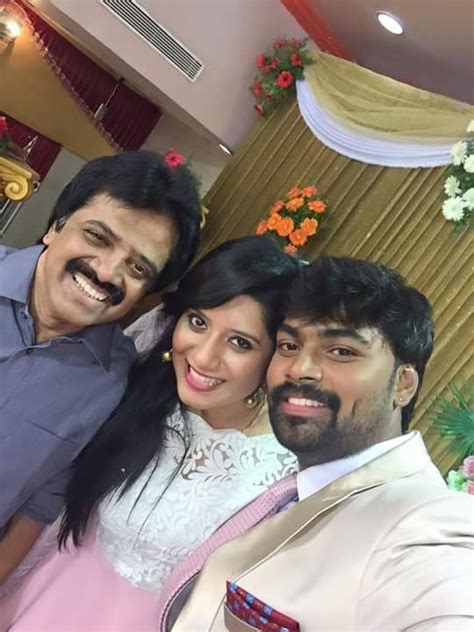 vijay tv anchor priyanka gets married to praveen
