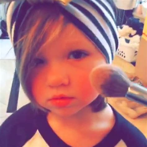 Kim Zolciak Puts Makeup On 2 Year Old Daughter Cute Or Not Cool The