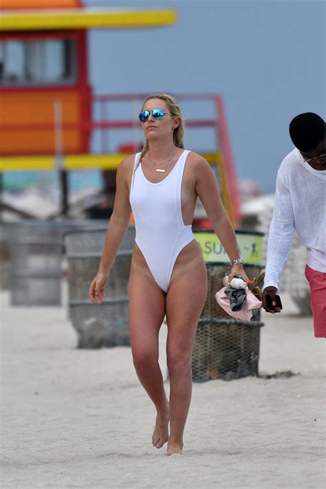 lindsey vonn sexy swimsuit photos scandal planet