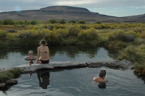 8 Free Hot Springs Around Oregon