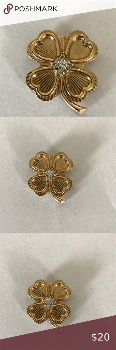 small  leaf clover brooch pin gold tone