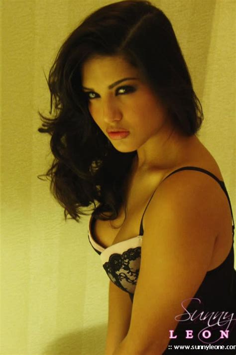 sunny leone black haired teen model is stunning