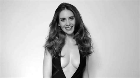 Alison Brie Gq Mexico 2015 Behind The Scenes 01 Gotceleb