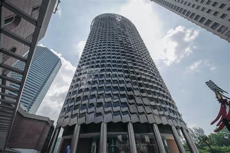 centennial tower singapore office spaces