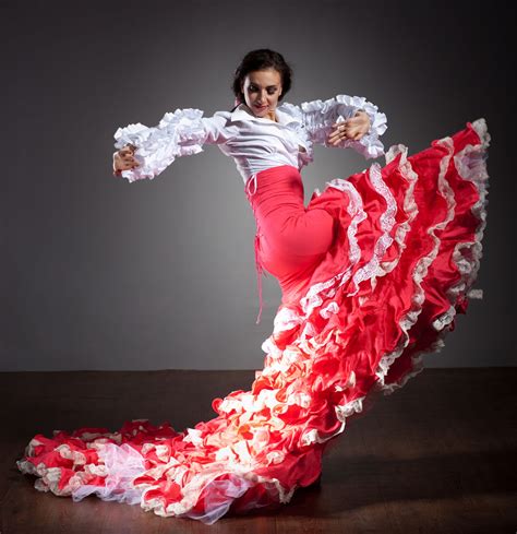 fascinating facts  flamenco dancing    aware  dance