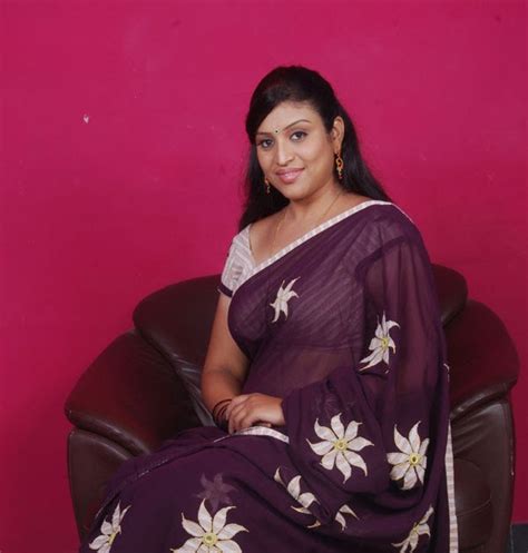 Sexy Actress Gallery Telugu Supporting Actress Aunty Uma
