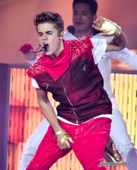 Justin Performs At The 2012 Mmva’s Justin Bieber Photo 31177764
