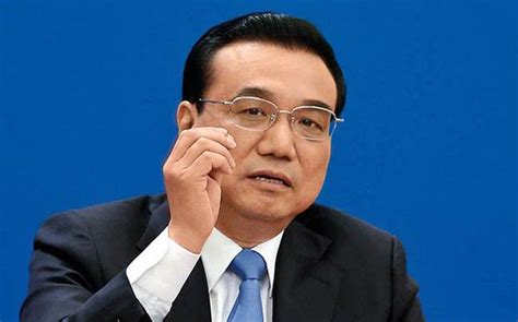 china will achieve targeted economic growth premier li keqiang li keqiang world news india