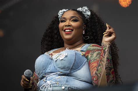 lizzo sends lunch delivery to hospital of the university of