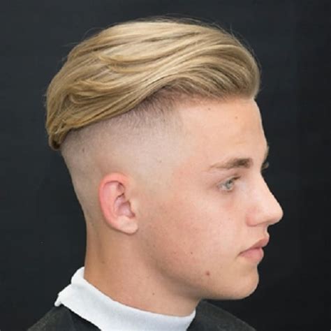 10 Manly Comb Over Undercut Hairstyles For Men [2020]