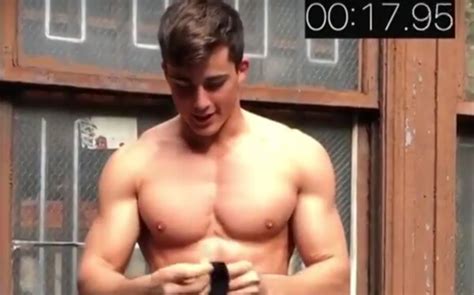 Watch How Many Times Can Pietro Boselli Take His Shirt