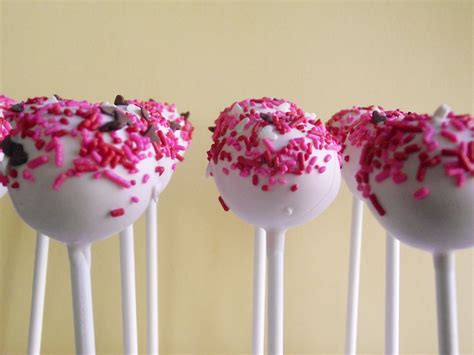 domesticated cake pops