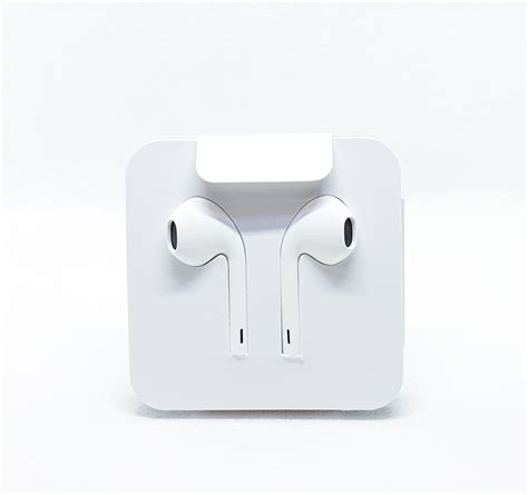 apple earpods  lightning connector white smart tec
