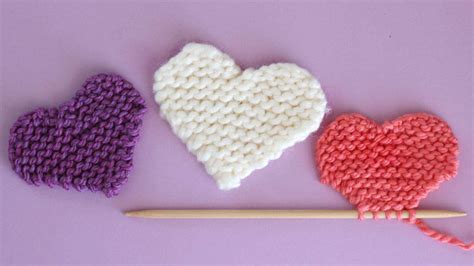 easy heart knitting pattern  garter stitch studio knit