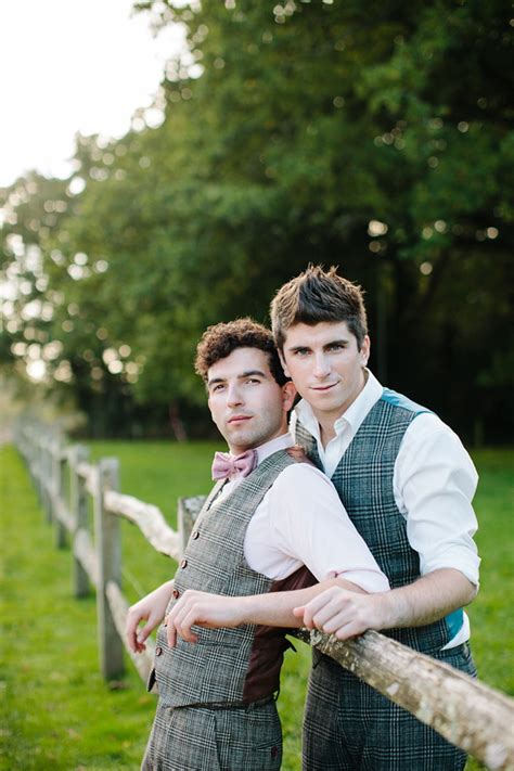 gay autumn wedding inspiration ~ a romantic field picnic